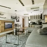 Apartament 30th+ Floor In Sky Tower