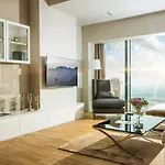 Apartament 30th+ Floor In Sky Tower *