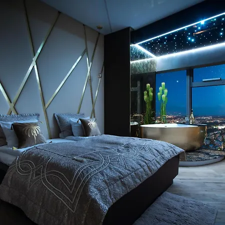 30th+ Floor In Sky Tower Apartment Wroclaw