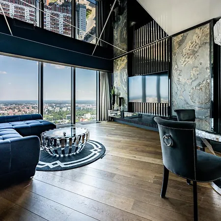 30th+ Floor In Sky Tower Appartement