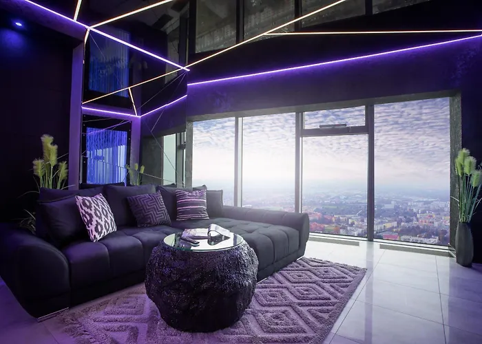 30th+ Floor In Sky Tower Apartament