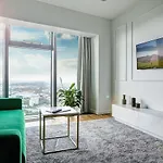 30th+ Floor In Sky Tower Apartment Wroclaw
