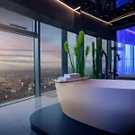 30th+ Floor In Sky Tower Appartement *