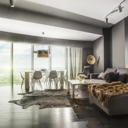 30th+ Floor In Sky Tower Apartament