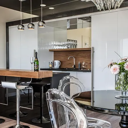 Apartment 30th+ Floor In Sky Tower Wroclaw