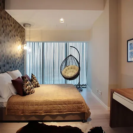 30th+ Floor In Sky Tower Apartment