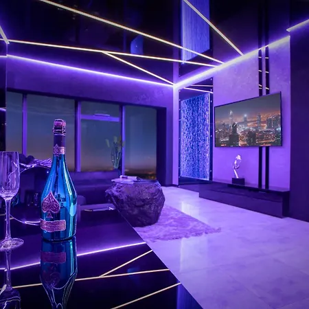 30th+ Floor In Sky Tower Apartment Wroclaw