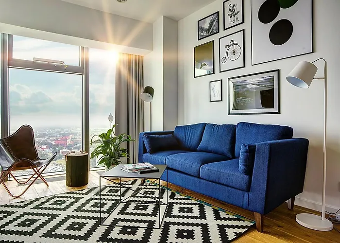 Apartment 30th+ Floor In Sky Tower Breslau